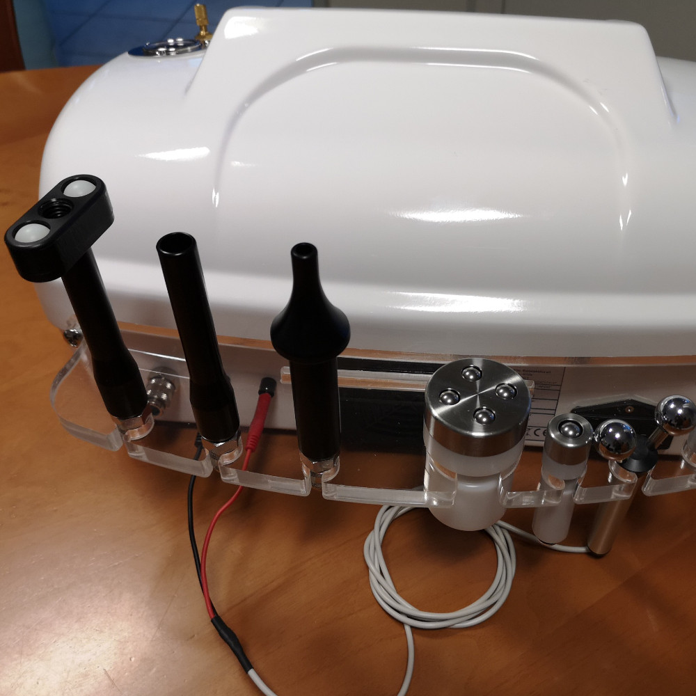 MAGIC Electroporarea & Vacuum & Exfoliere